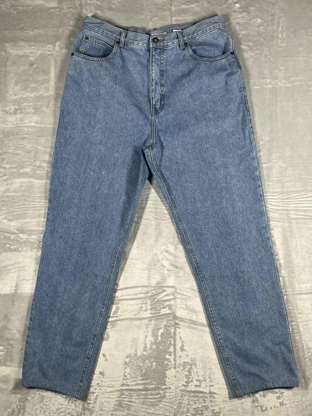 Bugle Boy Light Wash Denim Jeans with Contrast Stitching